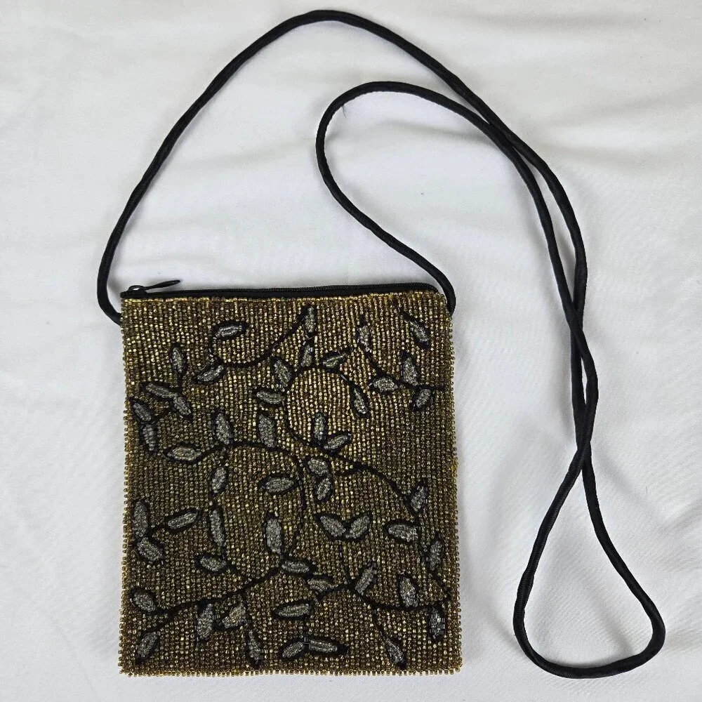 Arrow Designs Beaded Front Crossbody Bag Gold Silver Black Vine Pattern Top Zip